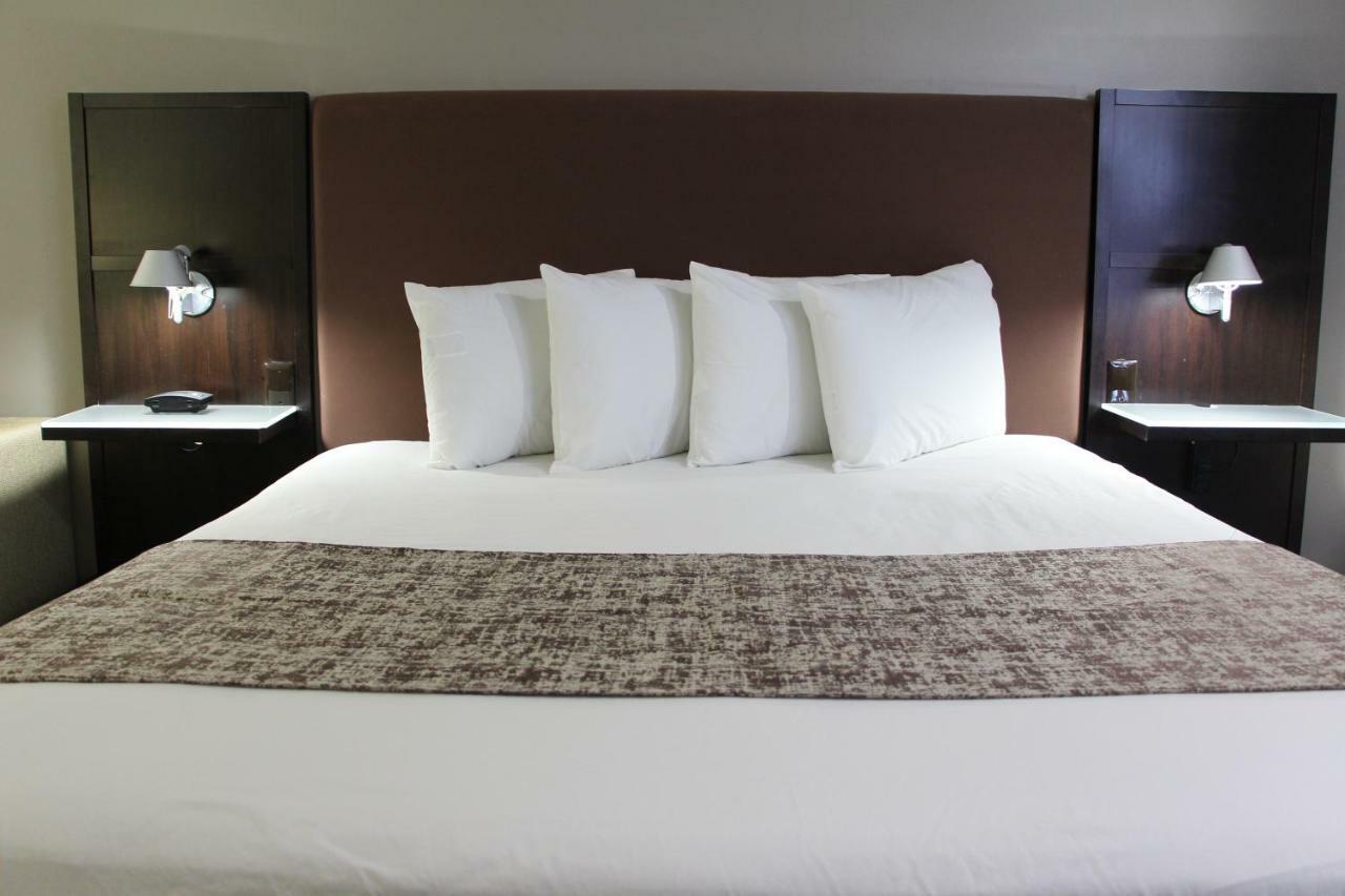 Westbridge Inn & Suites Карроллтон Екстер'єр фото